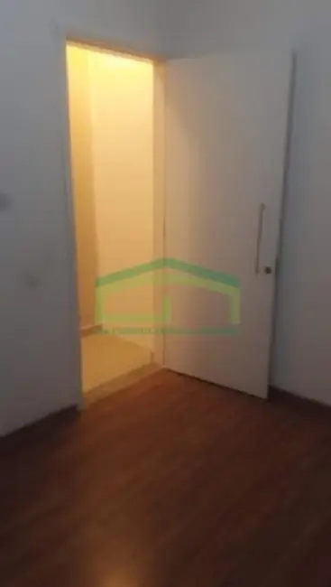 Foto 3 de Sobrado com 4 quartos à venda, 250m2 em Baronesa, Osasco - SP