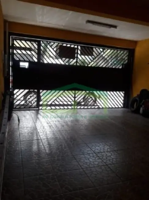 Foto 9 de Sobrado com 3 quartos à venda, 200m2 em Aliança, Osasco - SP