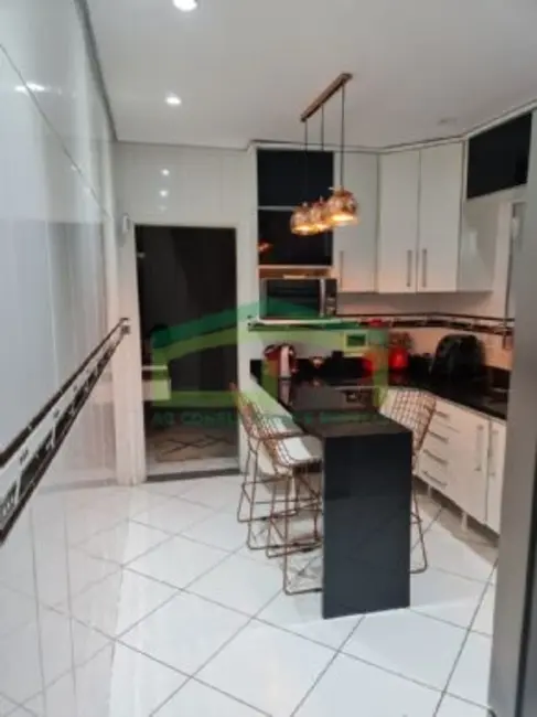 Foto 4 de Casa com 2 quartos à venda, 150m2 em Osasco - SP