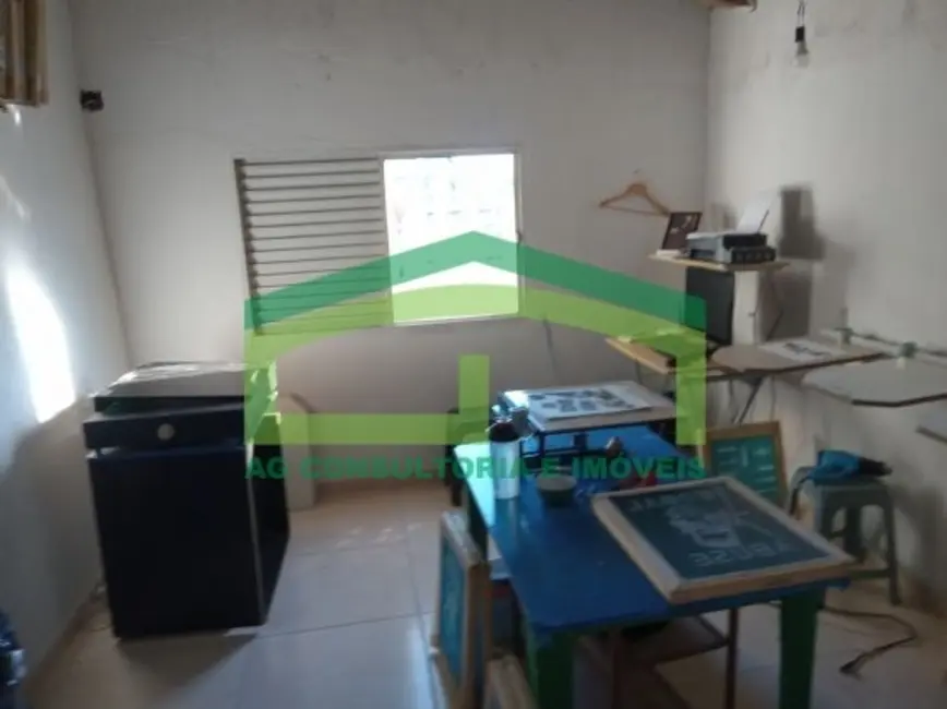 Sobrado com 6 quartos à venda, 450m2 em Baronesa, Osasco - SP - imagem 8 Foto 8 de Sobrado com 6 quartos à venda, 450m2 em Baronesa, Osasco - SP