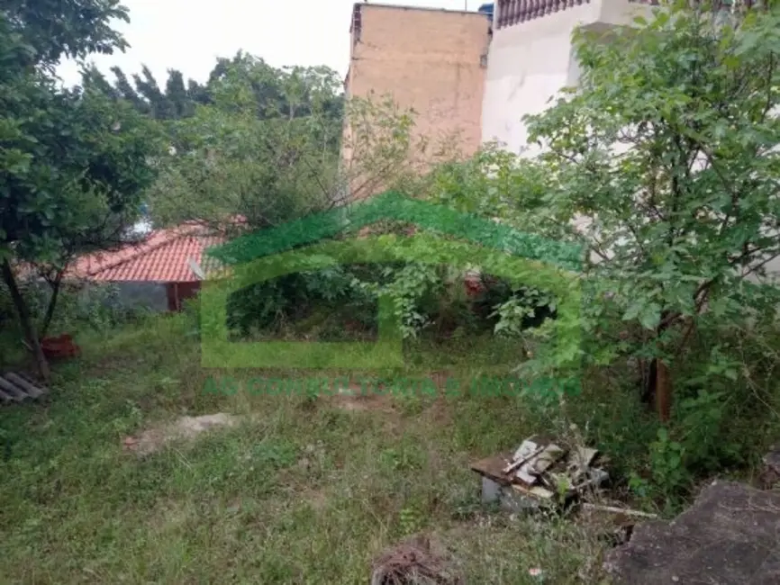 Casa com 1 quarto à venda, 75m2 em Helena Maria, Osasco - SP - imagem 2 Foto 2 de Casa com 1 quarto à venda, 75m2 em Helena Maria, Osasco - SP