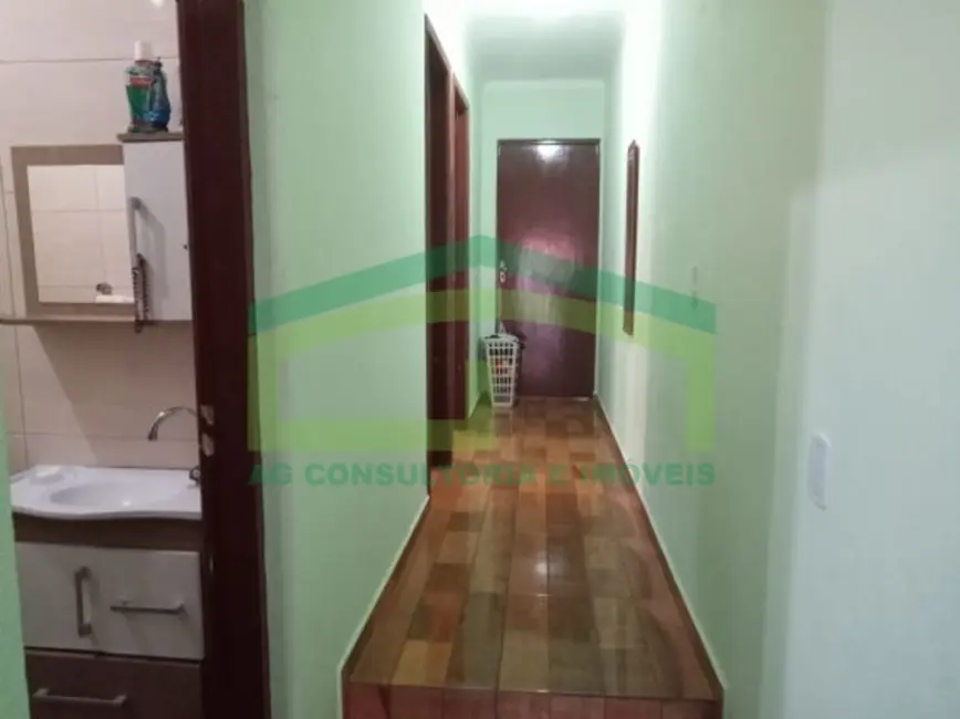Foto 4 de Sobrado com 6 quartos à venda, 130m2 em Osasco - SP