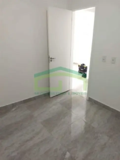 Apartamento com 2 quartos à venda, 50m2 em Jardim Roberto, Osasco - SP - imagem 6 Foto 6 de Apartamento com 2 quartos à venda, 50m2 em Jardim Roberto, Osasco - SP