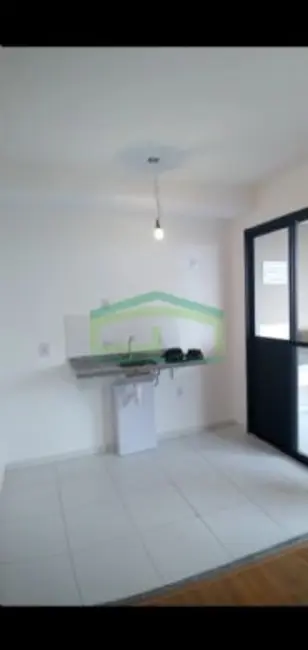 Apartamento com 3 quartos à venda, 56m2 em Jardim Roberto, Osasco - SP - imagem 3 Foto 3 de Apartamento com 3 quartos à venda, 56m2 em Jardim Roberto, Osasco - SP