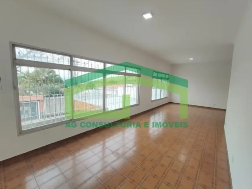 Sobrado com 4 quartos à venda, 208m2 em Jaguaré, São Paulo - SP - imagem 5 Foto 5 de Sobrado com 4 quartos à venda, 208m2 em Jaguaré, São Paulo - SP