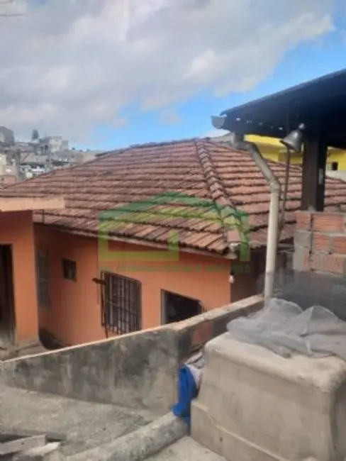 Sobrado com 4 quartos à venda, 400m2 em Helena Maria, Osasco - SP - imagem 4 Foto 4 de Sobrado com 4 quartos à venda, 400m2 em Helena Maria, Osasco - SP