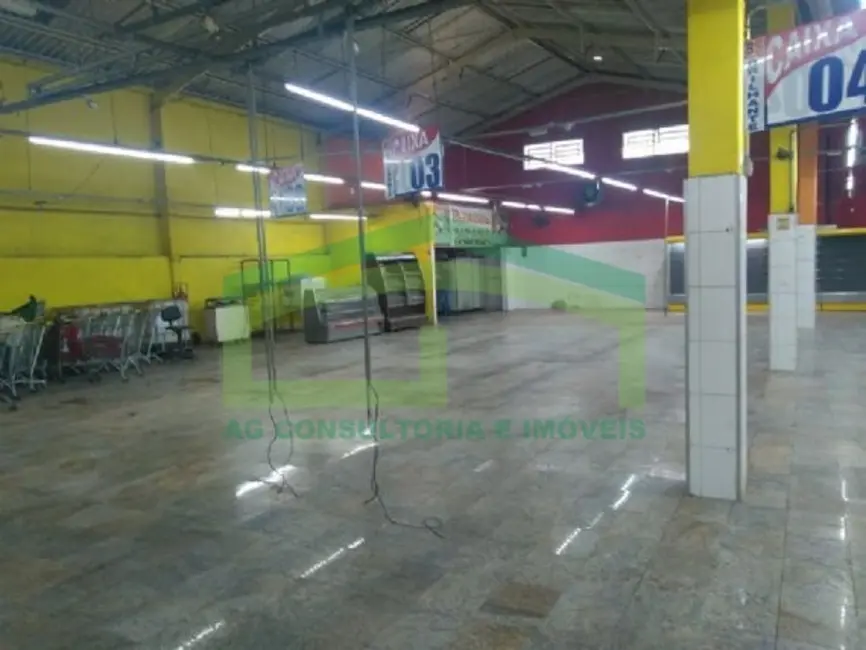 Armazém / Galpão para alugar, 850m2 em Baronesa, Osasco - SP - imagem 4 Foto 4 de Armazém / Galpão para alugar, 850m2 em Baronesa, Osasco - SP