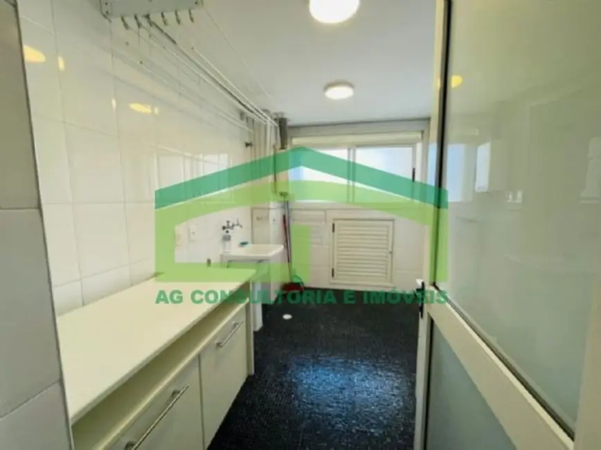 Foto 7 de Apartamento com 3 quartos à venda, 215m2 em Sumaré, São Paulo - SP