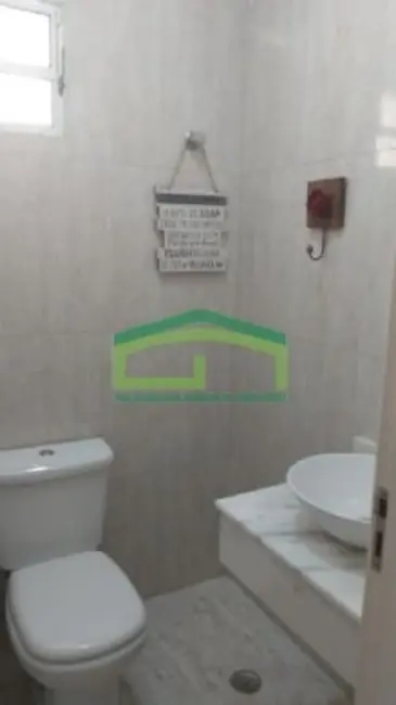 Sobrado com 3 quartos à venda, 250m2 em Jardim Rio das Pedras, Cotia - SP - imagem 9 Foto 9 de Sobrado com 3 quartos à venda, 250m2 em Jardim Rio das Pedras, Cotia - SP