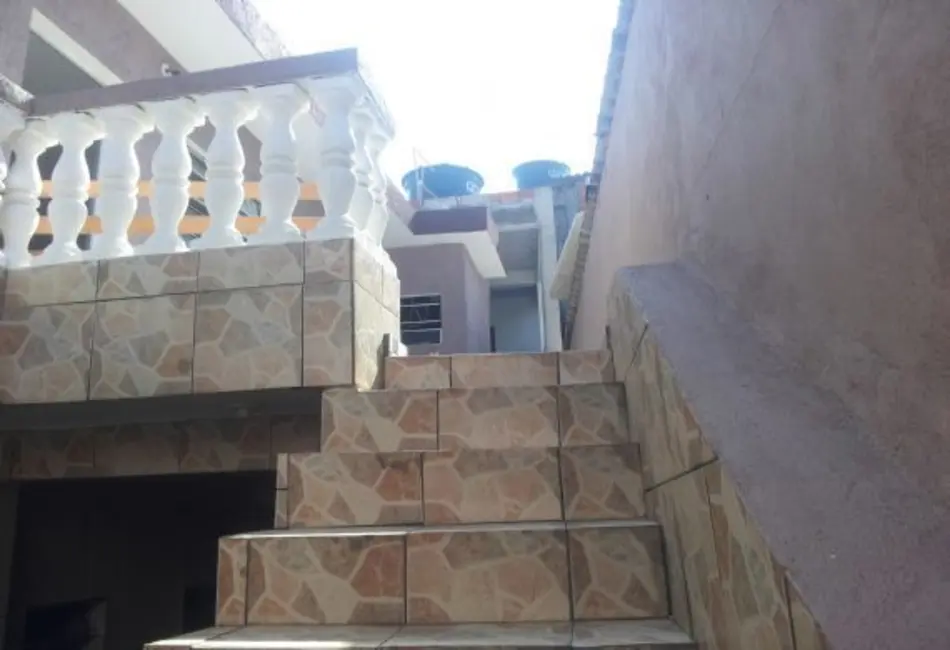 Foto 2 de Casa com 5 quartos à venda, 267m2 em Baronesa, Osasco - SP