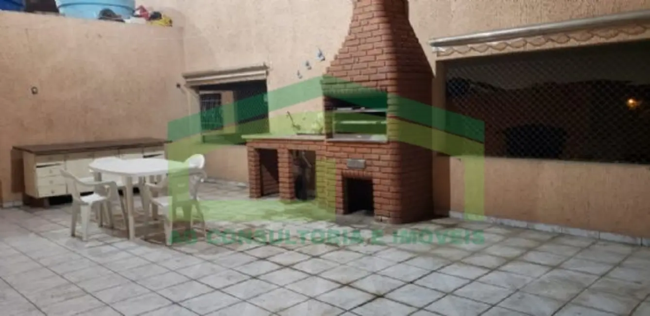 Foto 8 de Sobrado com 3 quartos à venda, 360m2 em Helena Maria, Osasco - SP