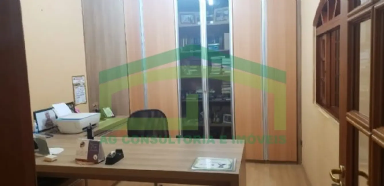 Foto 6 de Sobrado com 3 quartos à venda, 360m2 em Helena Maria, Osasco - SP