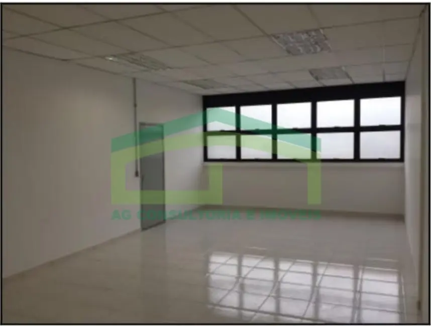 Armazém / Galpão para alugar, 2600m2 em Alphaville Industrial, Barueri - SP - imagem 5 Foto 5 de Armazém / Galpão para alugar, 2600m2 em Alphaville Industrial, Barueri - SP