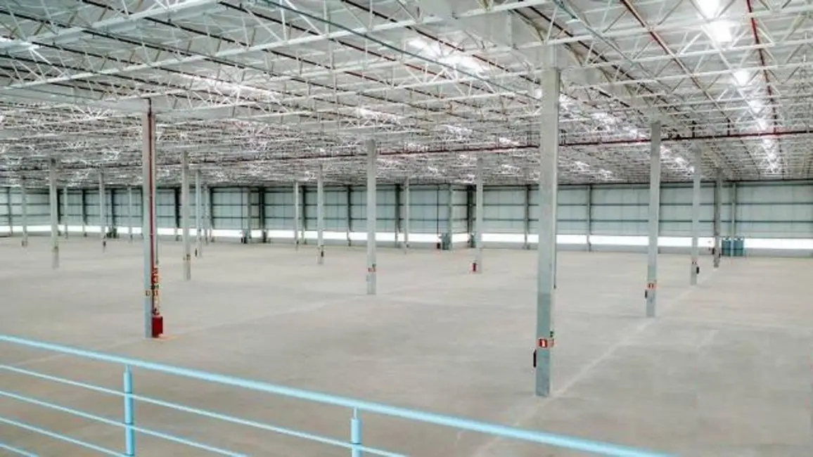 Foto 3 de Armazém / Galpão para alugar, 1535m2 em Itaqui, Itapevi - SP