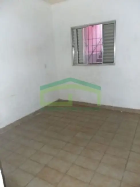 Armazém / Galpão à venda, 350m2 em Rochdale, Osasco - SP - imagem 7 Foto 7 de Armazém / Galpão à venda, 350m2 em Rochdale, Osasco - SP