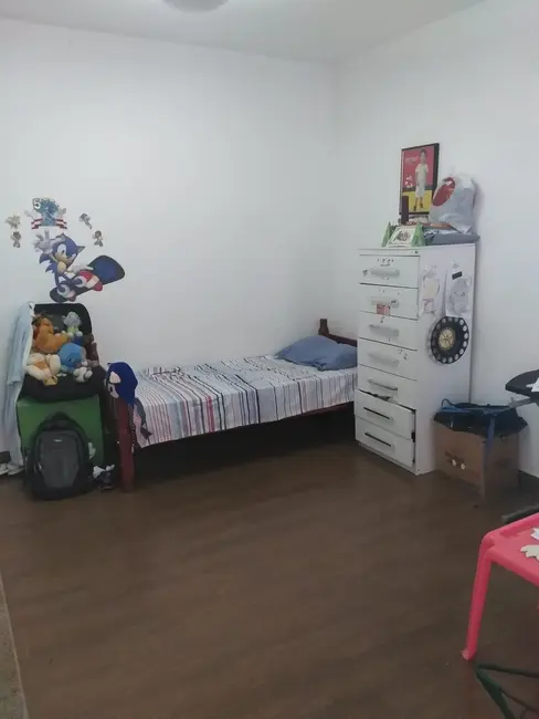 Foto 6 de Sobrado com 3 quartos à venda, 280m2 em Parque Imperial, Barueri - SP