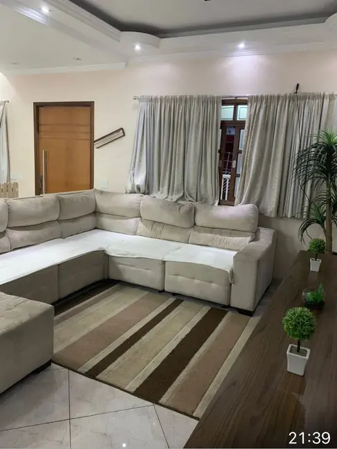 Foto 1 de Sobrado com 4 quartos à venda, 285m2 em Osasco - SP