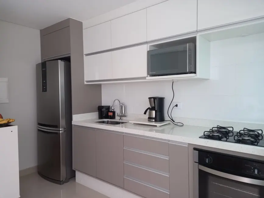 Foto 3 de Sobrado com 3 quartos à venda, 280m2 em km 18, Osasco - SP