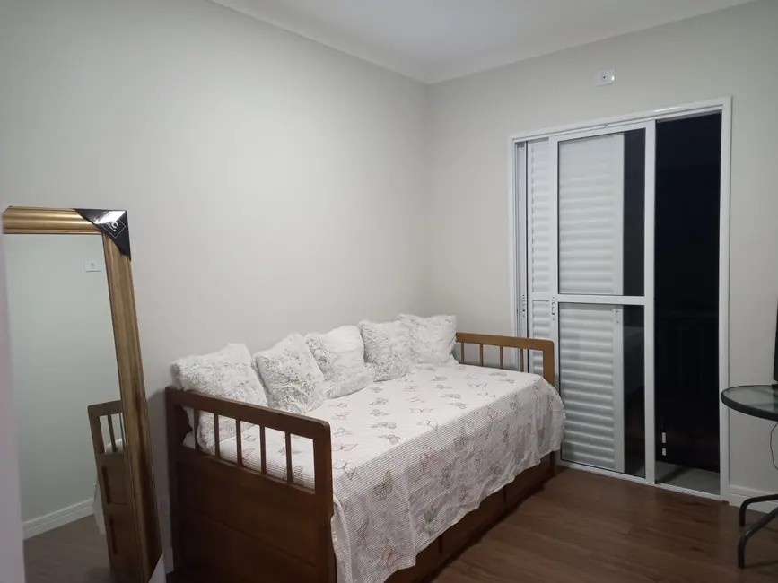 Foto 6 de Sobrado com 3 quartos à venda, 280m2 em km 18, Osasco - SP