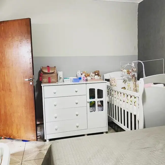 Sobrado com 4 quartos à venda, 250m2 em Novo Osasco, Osasco - SP - imagem 3 Foto 3 de Sobrado com 4 quartos à venda, 250m2 em Novo Osasco, Osasco - SP