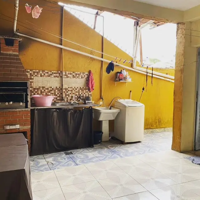 Sobrado com 4 quartos à venda, 250m2 em Novo Osasco, Osasco - SP - imagem 6 Foto 6 de Sobrado com 4 quartos à venda, 250m2 em Novo Osasco, Osasco - SP