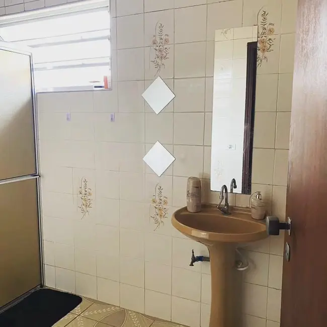 Sobrado com 4 quartos à venda, 250m2 em Novo Osasco, Osasco - SP - imagem 5 Foto 5 de Sobrado com 4 quartos à venda, 250m2 em Novo Osasco, Osasco - SP