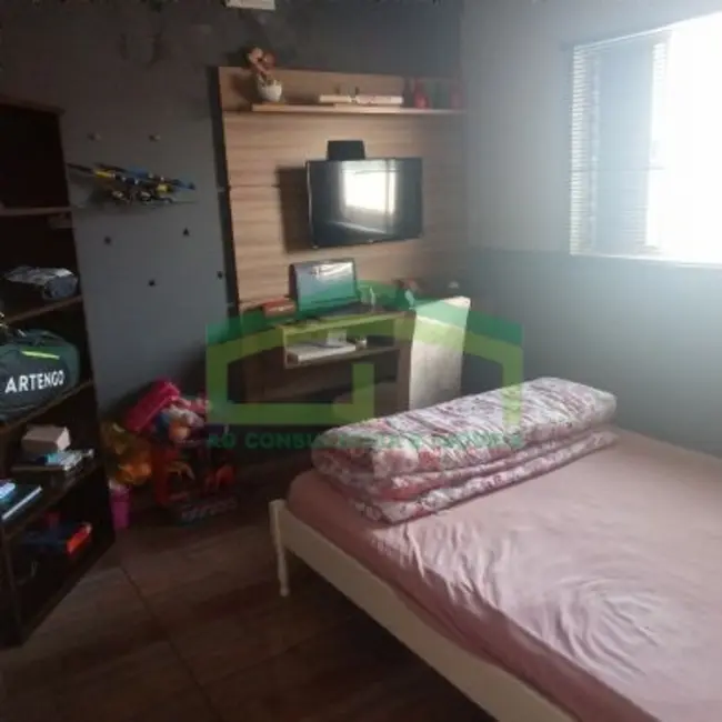 Foto 9 de Sobrado com 6 quartos à venda, 270m2 em Parque Imperial, Barueri - SP