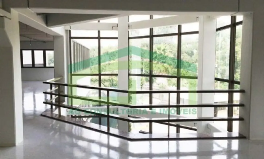 Armazém / Galpão para alugar, 3854m2 em Alphaville Industrial, Barueri - SP - imagem 6 Foto 6 de Armazém / Galpão para alugar, 3854m2 em Alphaville Industrial, Barueri - SP