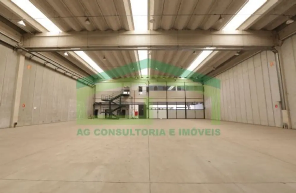 Armazém / Galpão para alugar, 1706m2 em Tamboré, Barueri - SP - imagem 5 Foto 5 de Armazém / Galpão para alugar, 1706m2 em Tamboré, Barueri - SP
