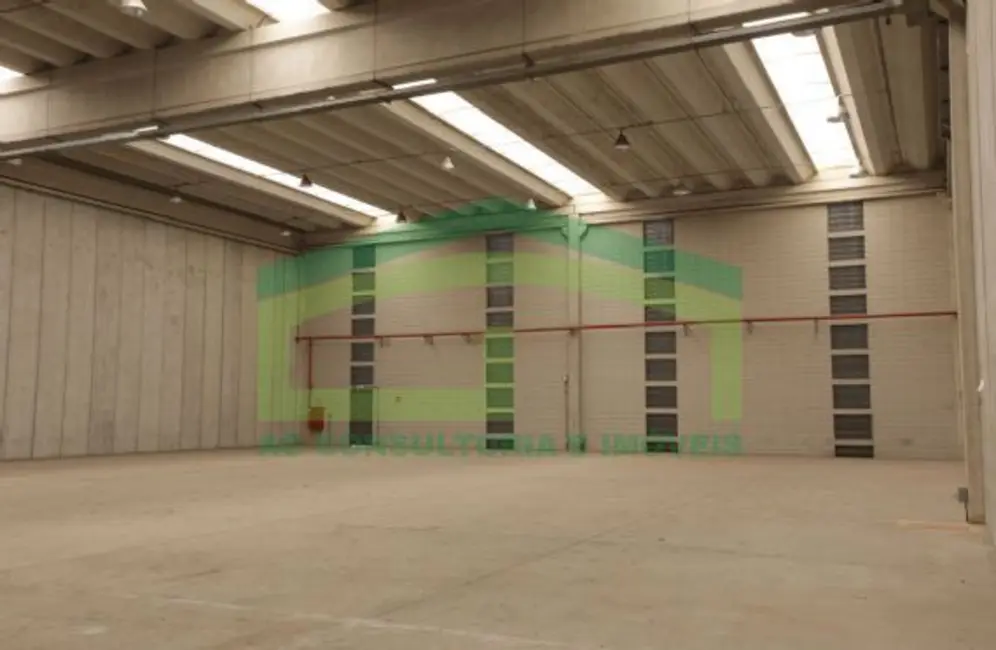 Armazém / Galpão para alugar, 1706m2 em Tamboré, Barueri - SP - imagem 3 Foto 3 de Armazém / Galpão para alugar, 1706m2 em Tamboré, Barueri - SP