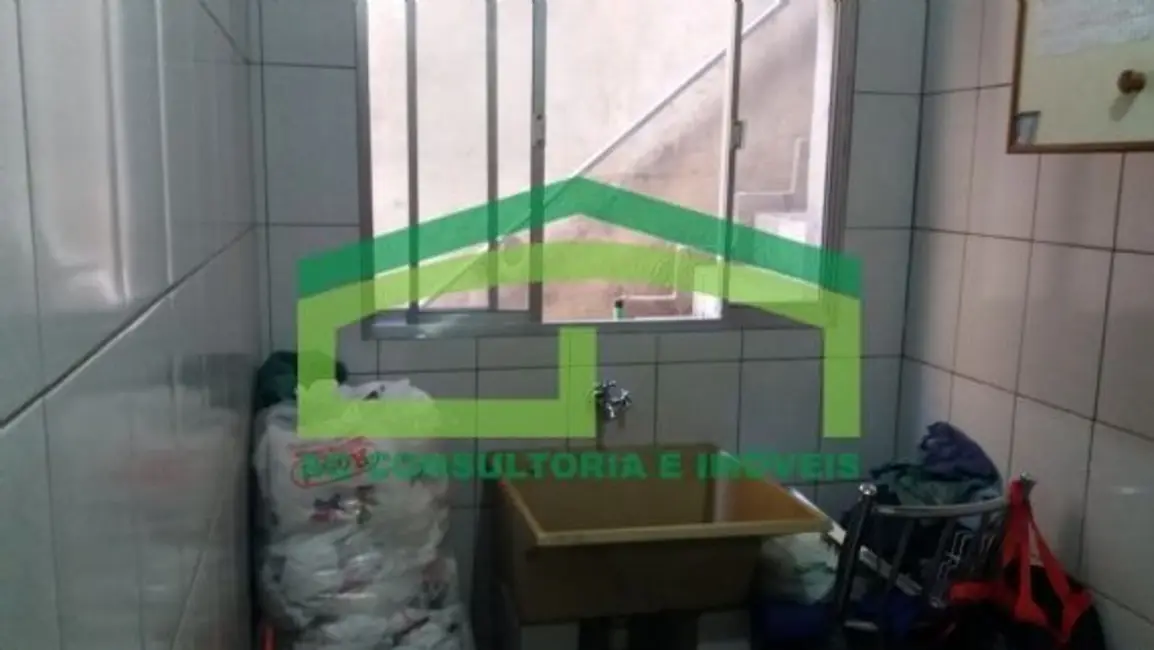 Foto 8 de Sobrado com 3 quartos à venda, 350m2 em Helena Maria, Osasco - SP