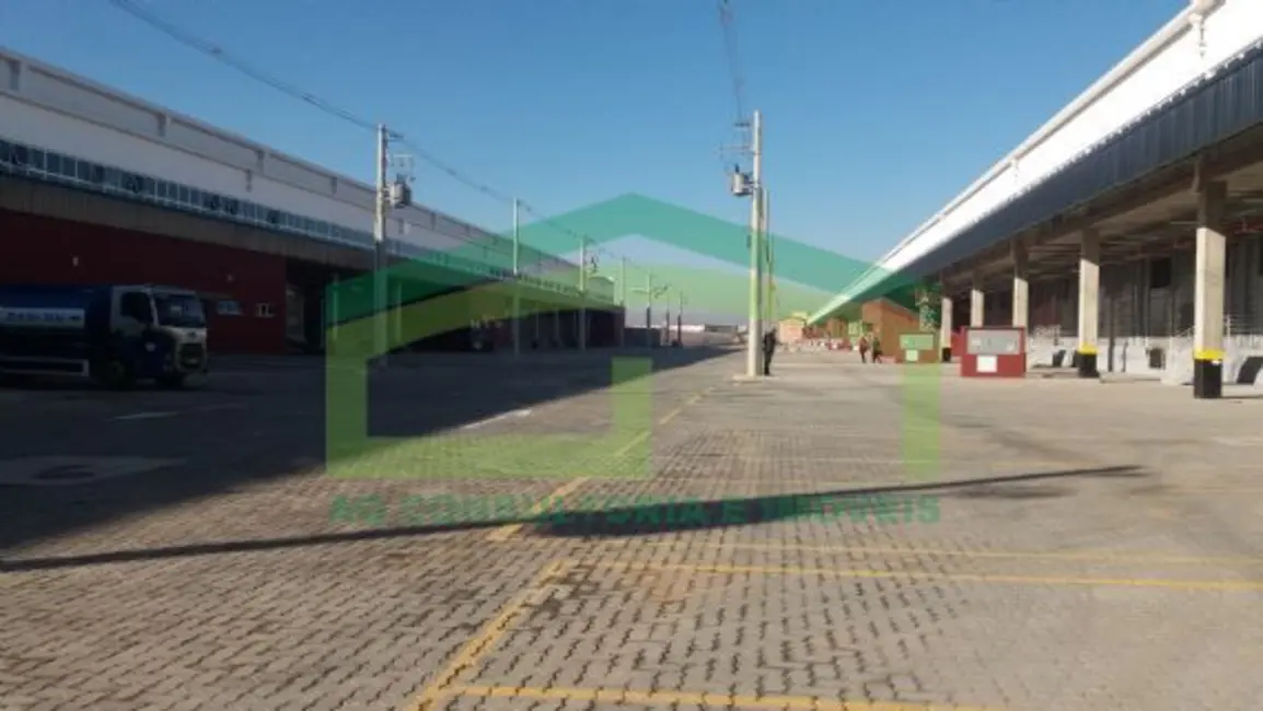 Armazém / Galpão para alugar, 3246m2 em Jardim Santa Vicência, Guarulhos - SP - imagem 7 Foto 7 de Armazém / Galpão para alugar, 3246m2 em Jardim Santa Vicência, Guarulhos - SP