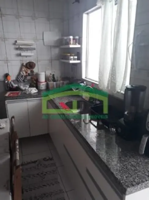 Foto 2 de Sobrado com 6 quartos à venda, 125m2 em Bonança, Osasco - SP