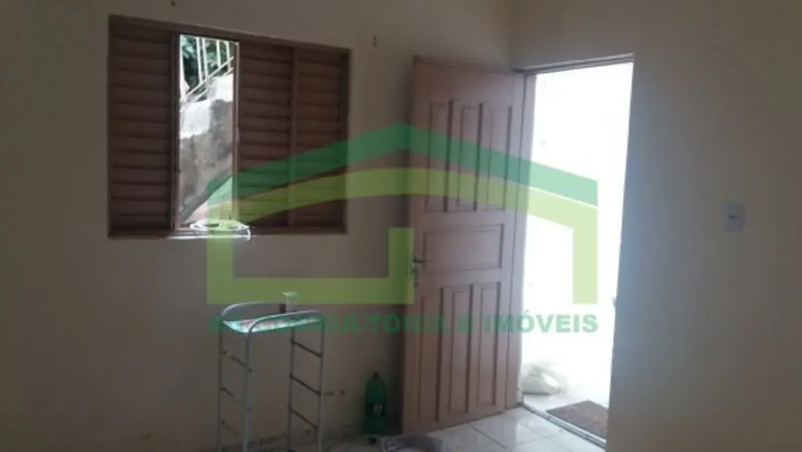 Foto 4 de Sobrado com 4 quartos à venda, 250m2 em I.A.P.I., Osasco - SP