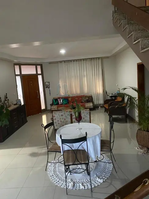 Foto 1 de Casa com 4 quartos à venda, 402m2 em Ribeirao Preto - SP