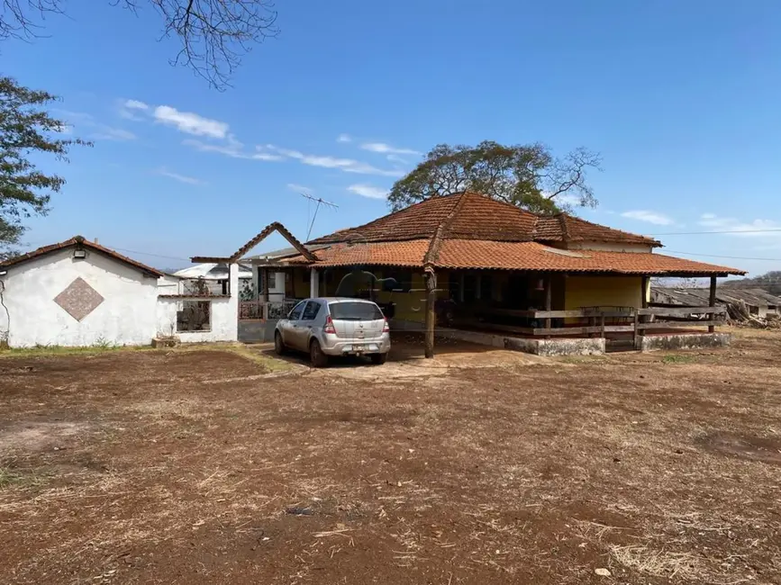Foto 2 de Fazenda / Haras com 4 quartos à venda, 500m2 em Serra Azul - SP