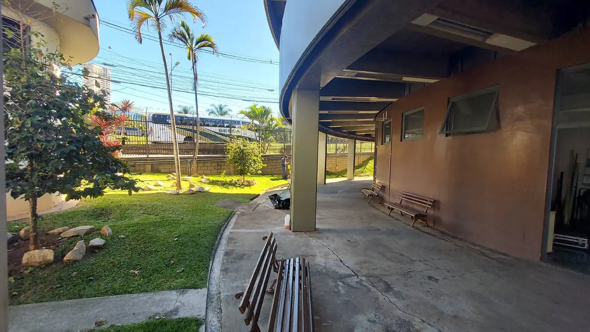 Foto 4 de Armazém / Galpão para alugar, 9621m2 em Alphaville Empresarial, Barueri - SP