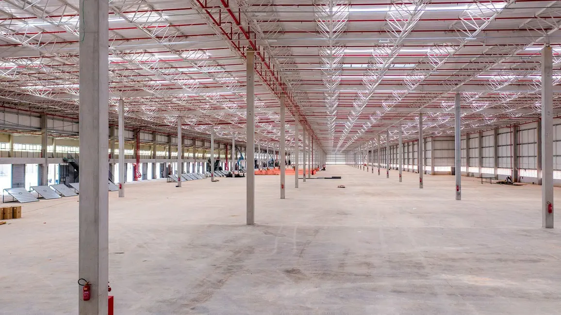 Foto 4 de Armazém / Galpão para alugar, 2326m2 em Quitaúna, Osasco - SP