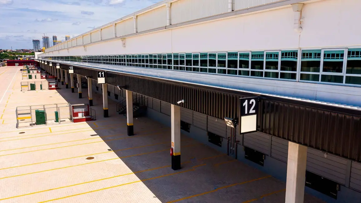 Foto 2 de Armazém / Galpão para alugar, 2326m2 em Quitaúna, Osasco - SP