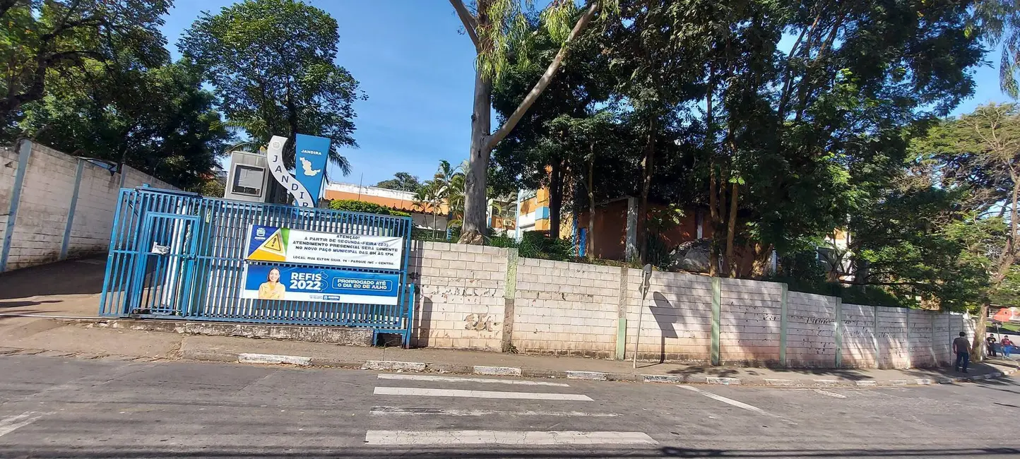 Foto 3 de Sala Comercial para alugar, 1700m2 em Jardim São Luiz, Jandira - SP