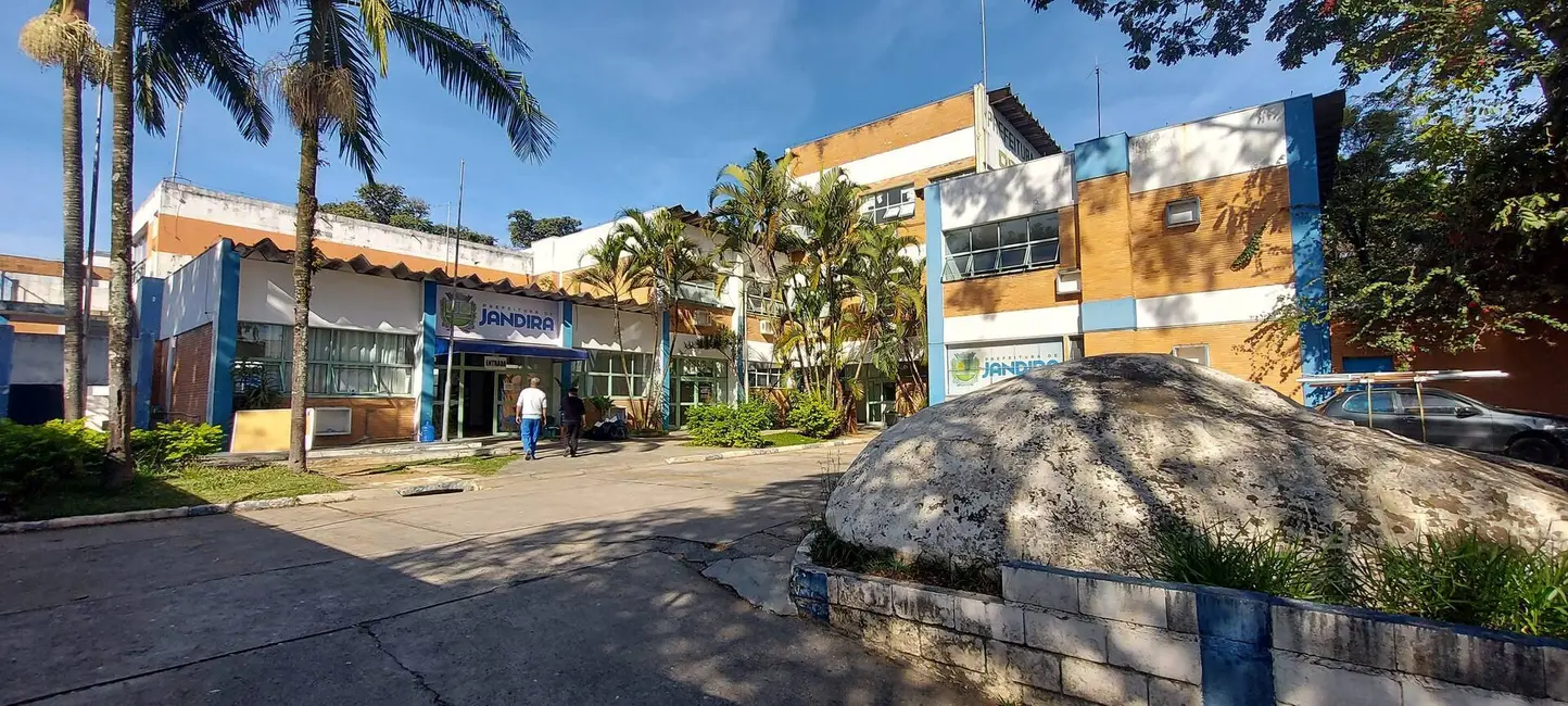Foto 1 de Sala Comercial para alugar, 1700m2 em Jardim São Luiz, Jandira - SP