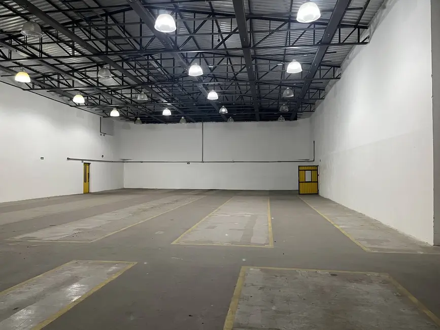 Armazém / Galpão à venda e para alugar, 2021m2 em Barueri - SP - imagem 9 Foto 9 de Armazém / Galpão à venda e para alugar, 2021m2 em Barueri - SP