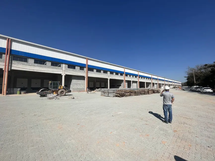 Foto 8 de Armazém / Galpão para alugar, 2095m2 em Jardim Belval, Barueri - SP