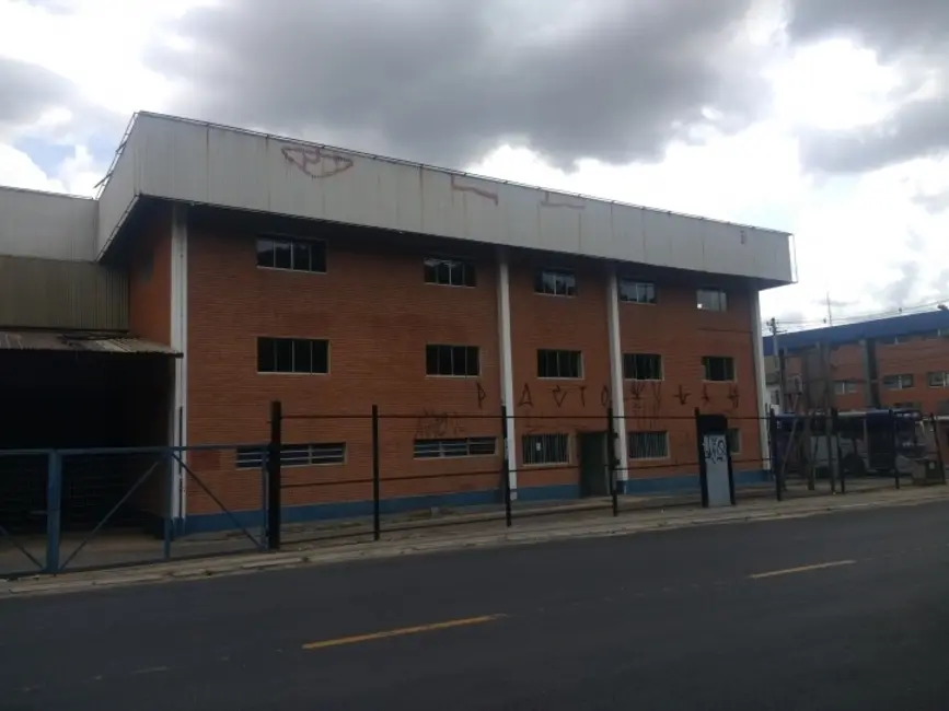 Foto 1 de Armazém / Galpão para alugar, 2476m2 em Jardim Belval, Barueri - SP