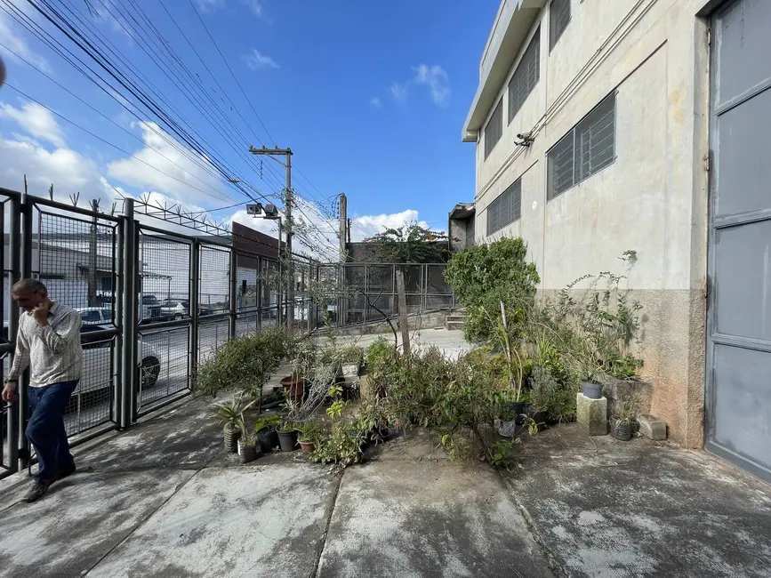 Foto 7 de Armazém / Galpão à venda, 663m2 em Jardim Califórnia, Barueri - SP