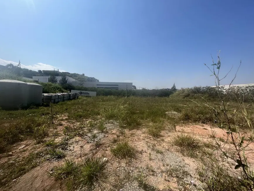 Foto 8 de Terreno / Lote à venda, 5761m2 em Jardim Alvorada, Jandira - SP