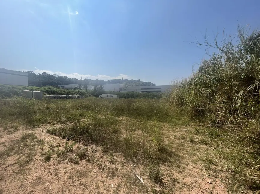 Foto 6 de Terreno / Lote à venda, 5761m2 em Jardim Alvorada, Jandira - SP