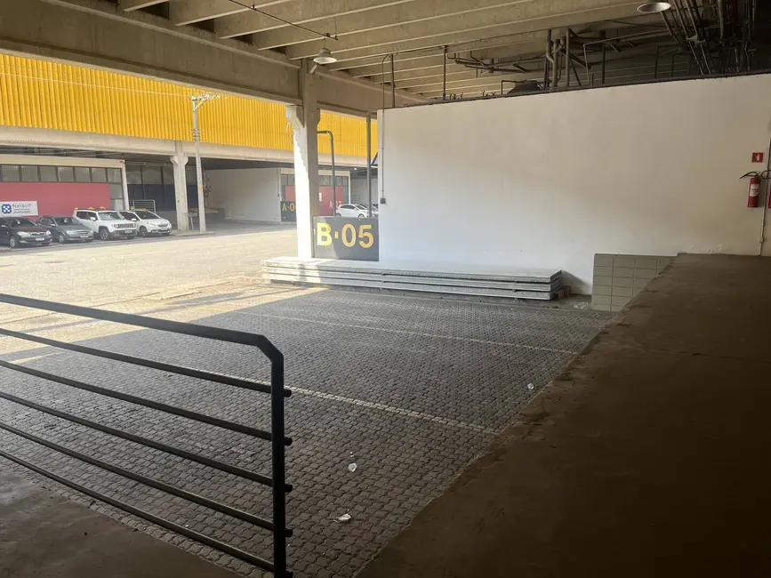 Foto 6 de Armazém / Galpão para alugar, 1706m2 em Tamboré, Barueri - SP