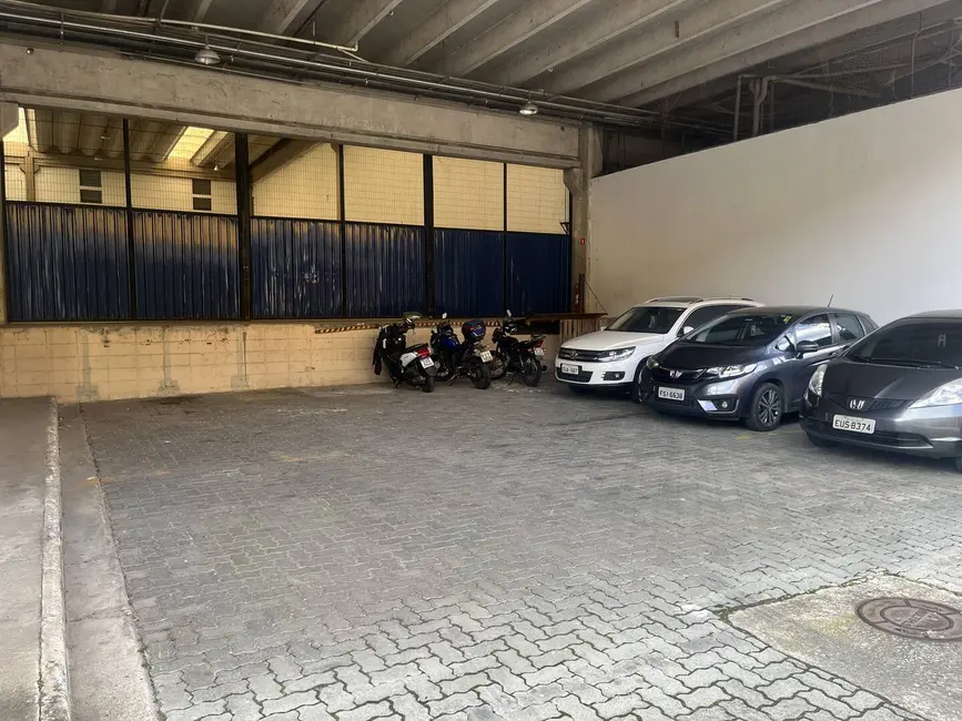 Foto 9 de Armazém / Galpão para alugar, 1706m2 em Tamboré, Barueri - SP