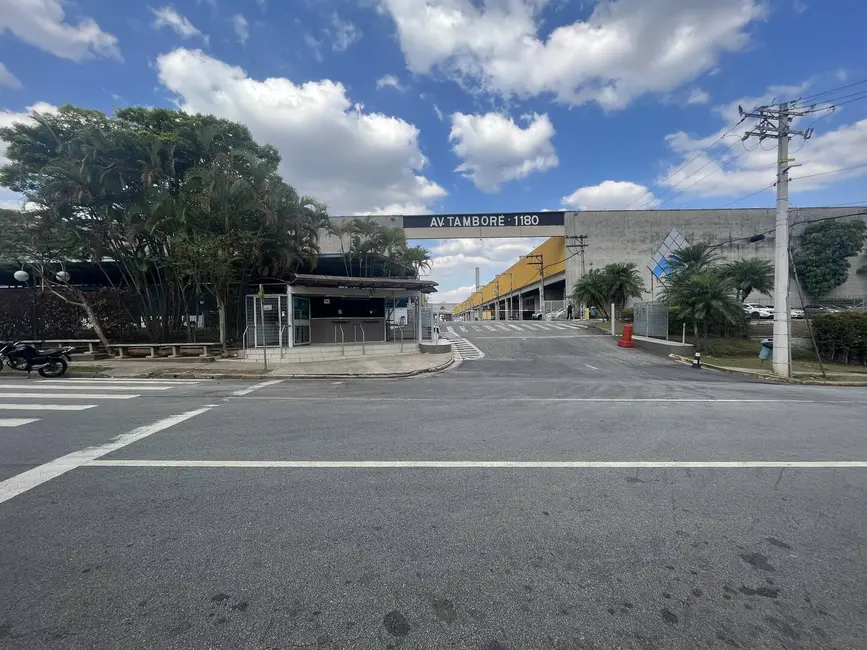 Foto 1 de Armazém / Galpão para alugar, 1706m2 em Tamboré, Barueri - SP